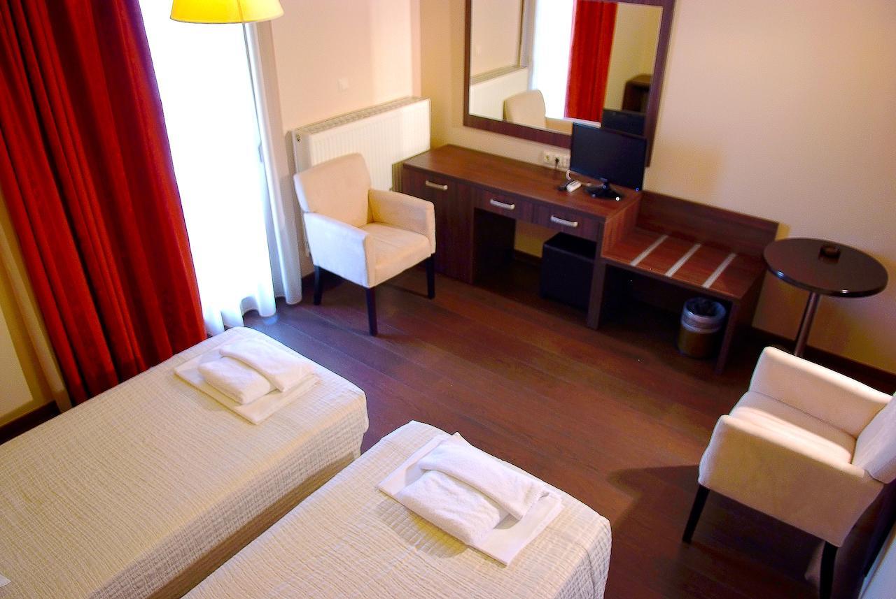 Plotini Hotel Dhidhimotikhon Стая снимка