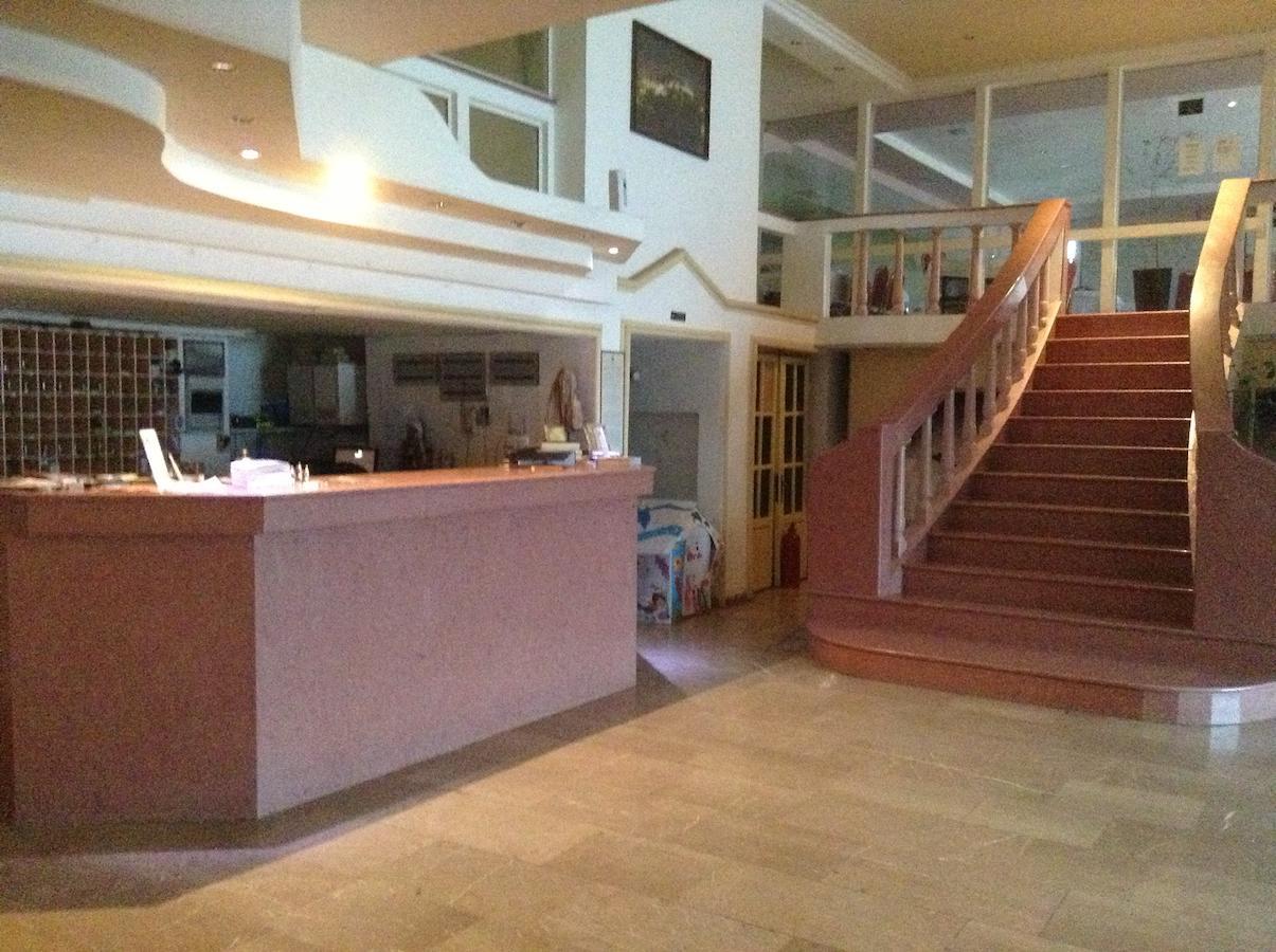 Plotini Hotel Dhidhimotikhon Екстериор снимка